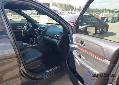 2018 Ford Explorer Platinum z USA, uszkodzony, nr VIN 1FM5K8HT6JGC90505